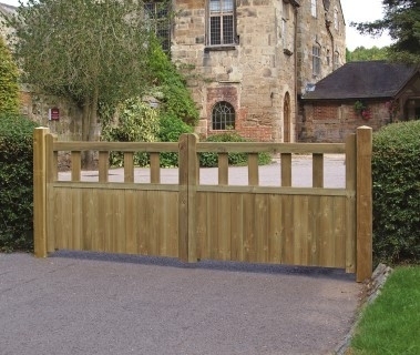 Gates and Fencing Gates and Fencing
