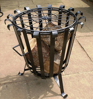 BBQ's, Firepits, Braziers, Incinerators and Firebowls BBQ's, Firepits, Braziers, Incinerators and Firebowls