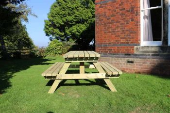 Deluxe Picnic Table 1800, wooden garden bench