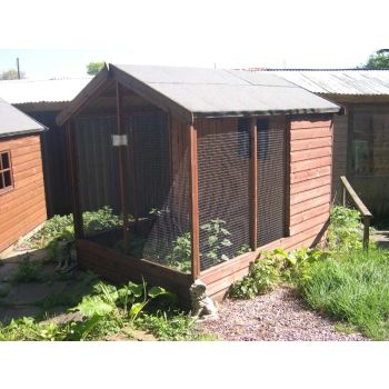 Buttercup Outdoor Bird Aviary with Flight area and housing, Apex roof Pet Cage