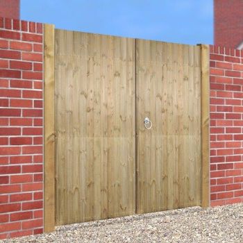 Carlton Tall Flat Top Double Driveway Gate - Pressure Treated Scandinavian Redwood - W1800 x H1800 mm
