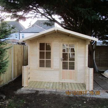 Maulden 19 mm Log Cabin 7 x 7 Feet + Verandah