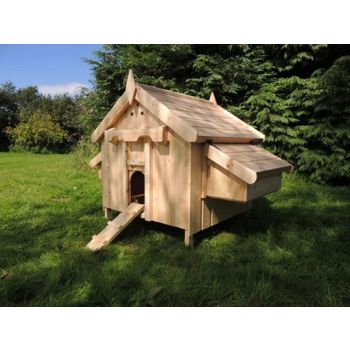 Cottage Chicken House 4 Nest Boxes